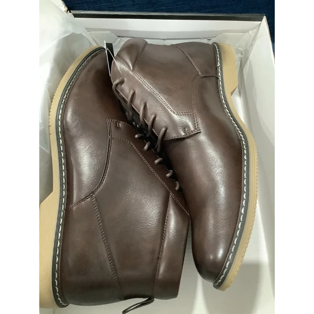 LONDON FOG Brown Tyler Chukka Boots Men's Memory Foam - NIB NEW -Sizes 11M